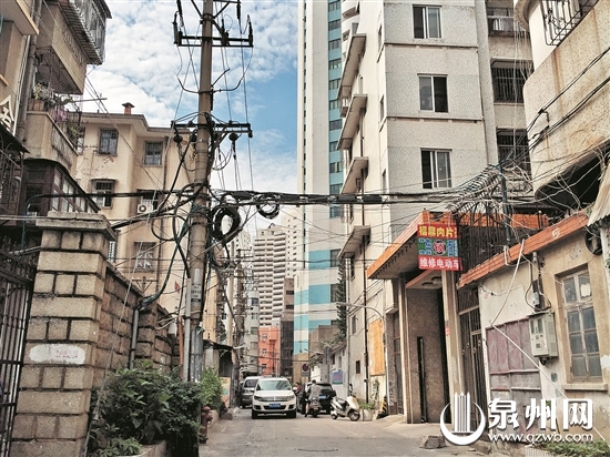 泉州市區百條道路實現電纜下地 “三線”搭掛現象嚴重